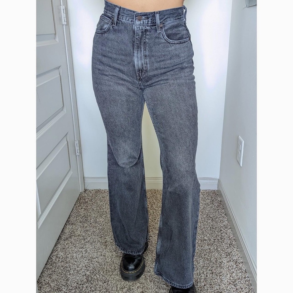Levi’s 70s flare jeans